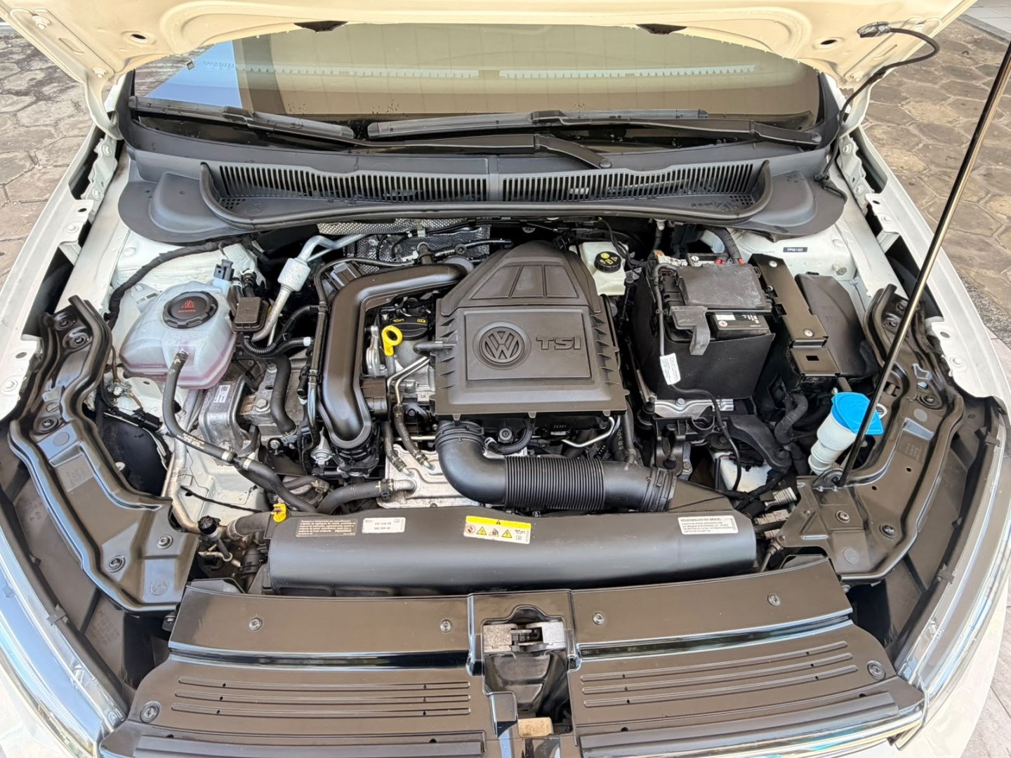 VOLKSWAGEN VIRTUS 1.0 200 TSI HIGHLINE AUTOMÁTICO
