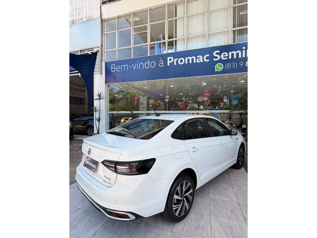 VOLKSWAGEN VIRTUS 1.0 200 TSI HIGHLINE AUTOMÁTICO
