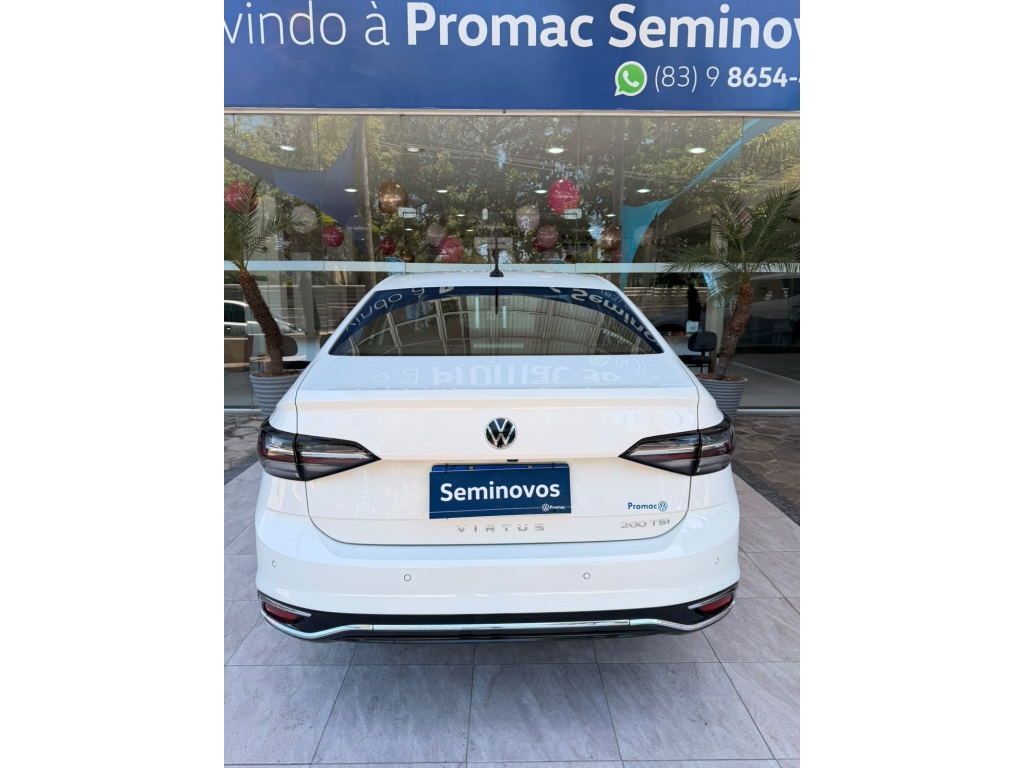 VOLKSWAGEN VIRTUS 1.0 200 TSI HIGHLINE AUTOMÁTICO
