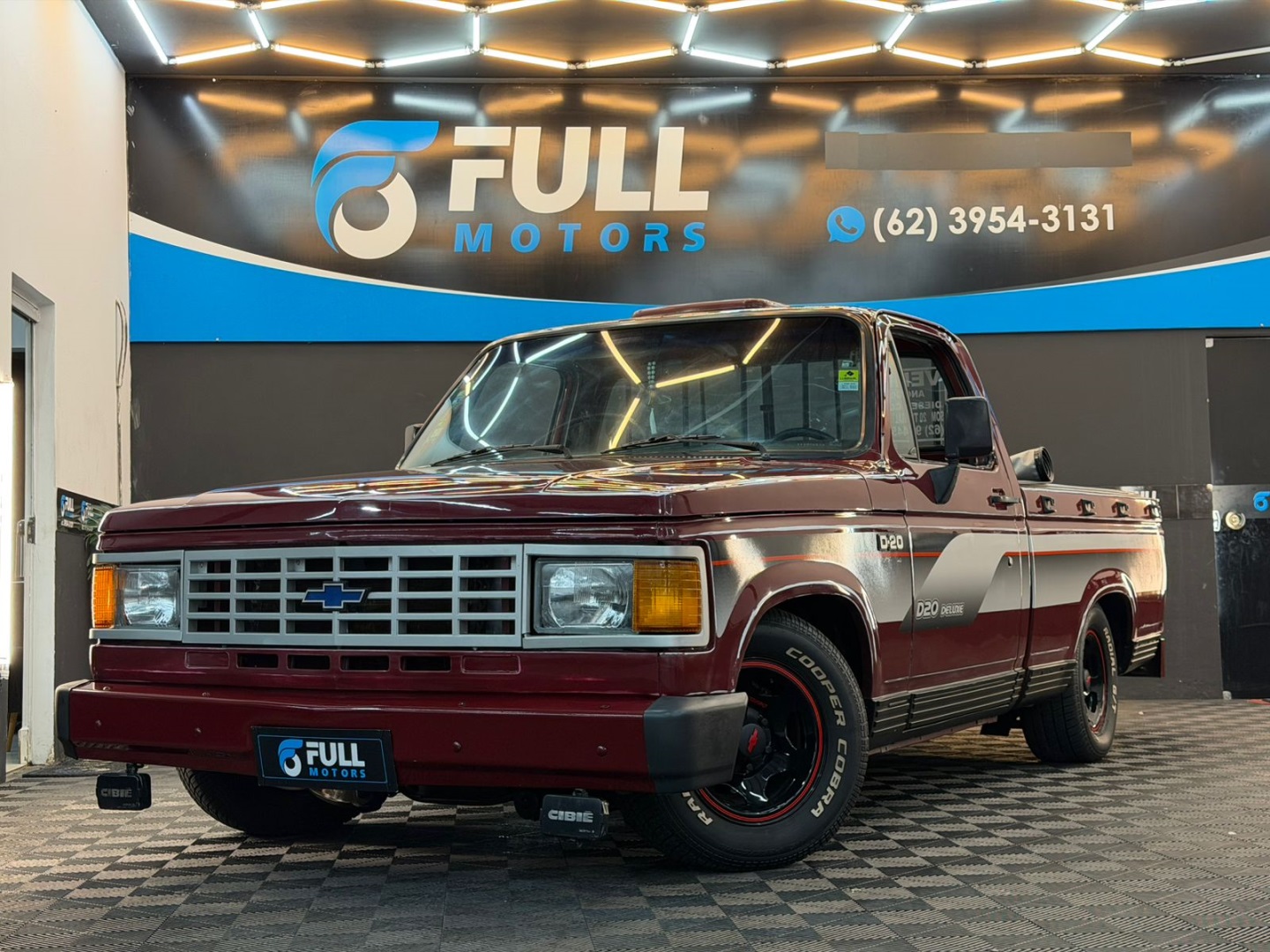 CHEVROLET D20