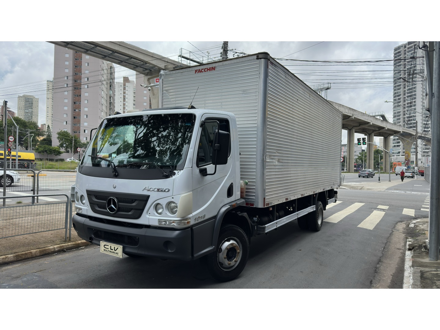 MERCEDES-BENZ ACCELO