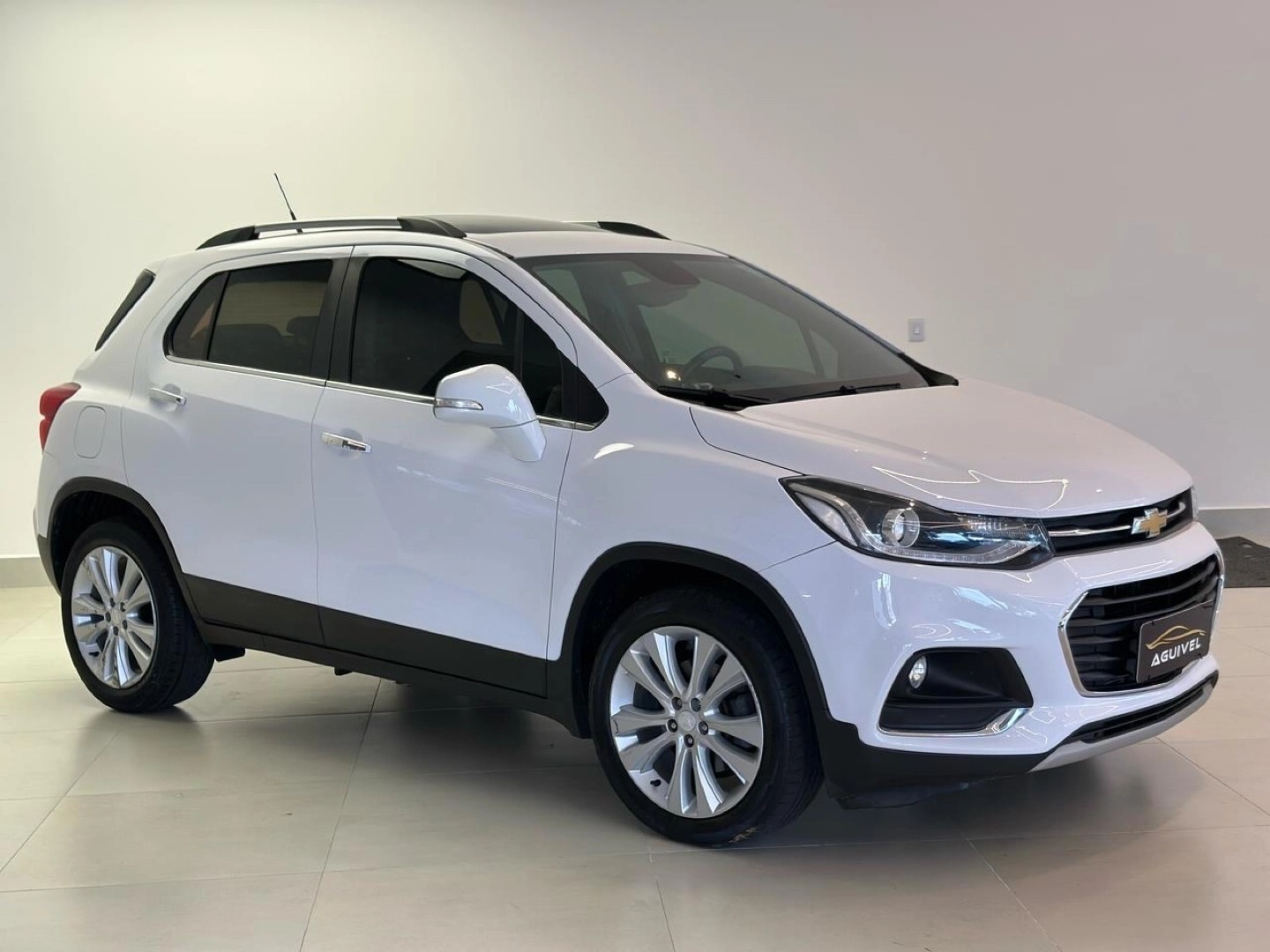 CHEVROLET TRACKER