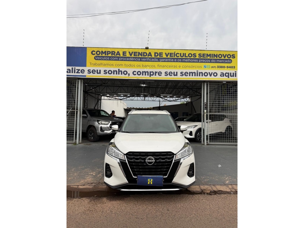 NISSAN KICKS