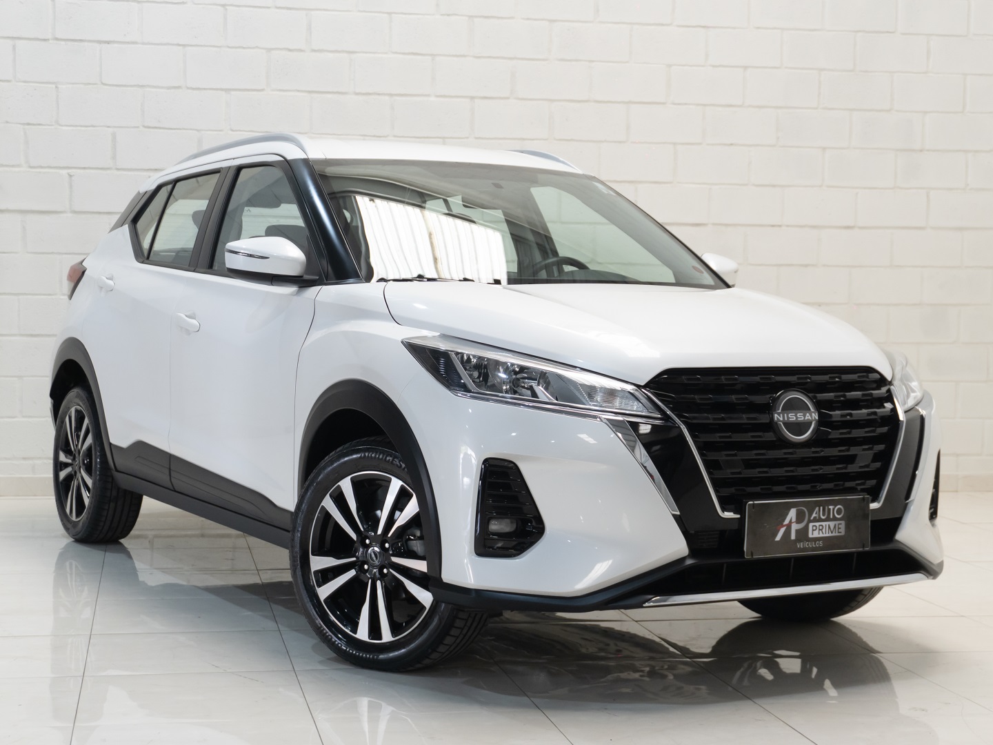 NISSAN KICKS PLAY