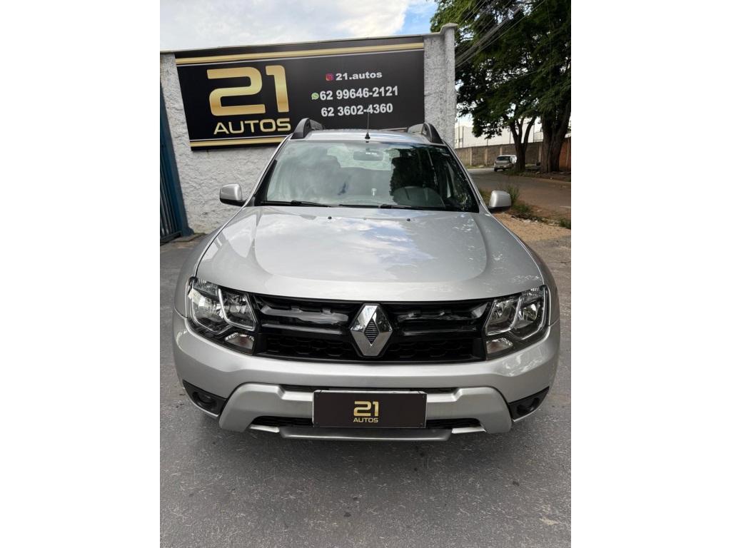 RENAULT DUSTER