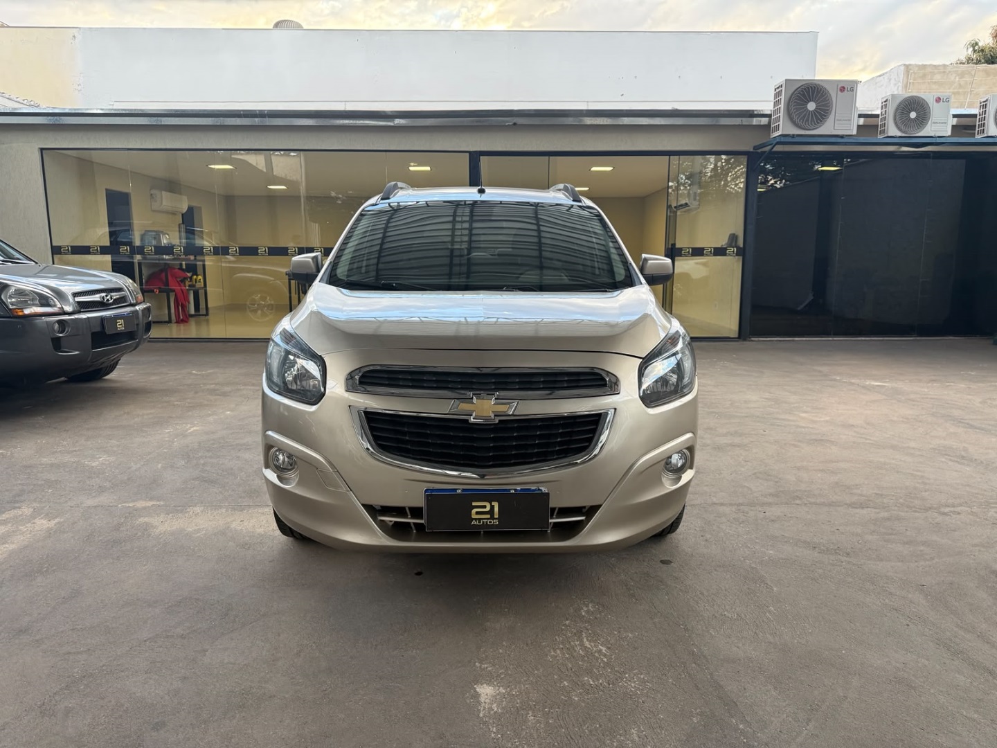 CHEVROLET SPIN