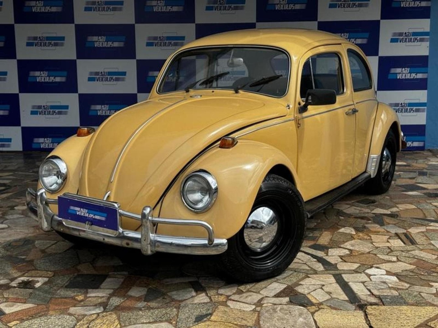 VOLKSWAGEN FUSCA
