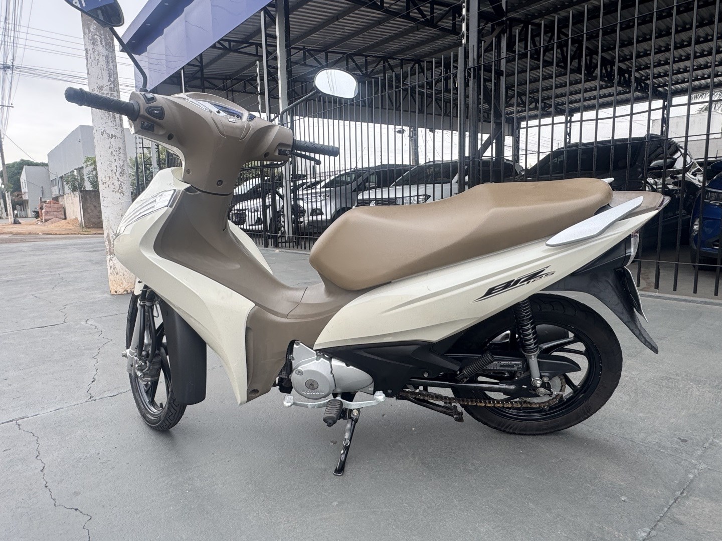 HONDA BIZ 125