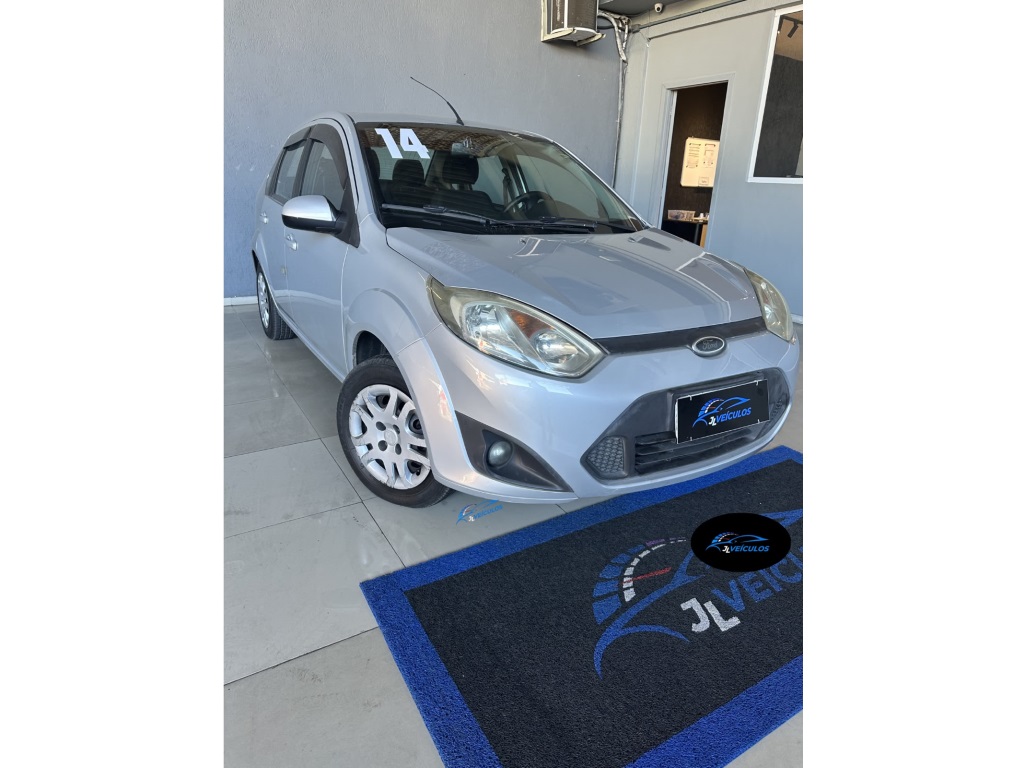 Ford Fiesta 2014 à venda