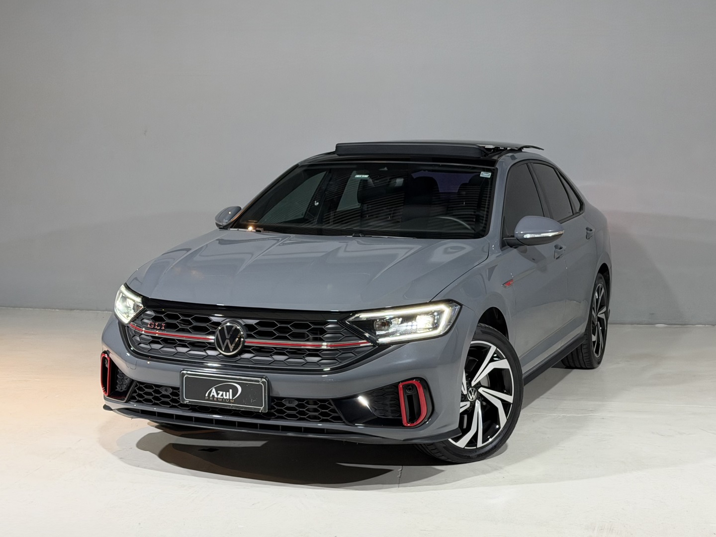 Volkswagen Jetta 2023 à venda