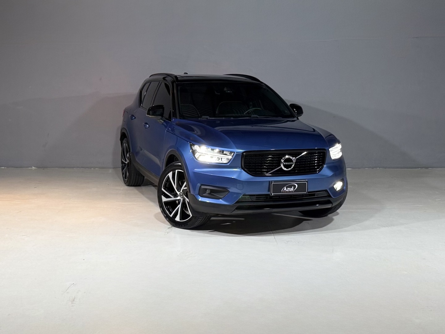 VOLVO XC 40