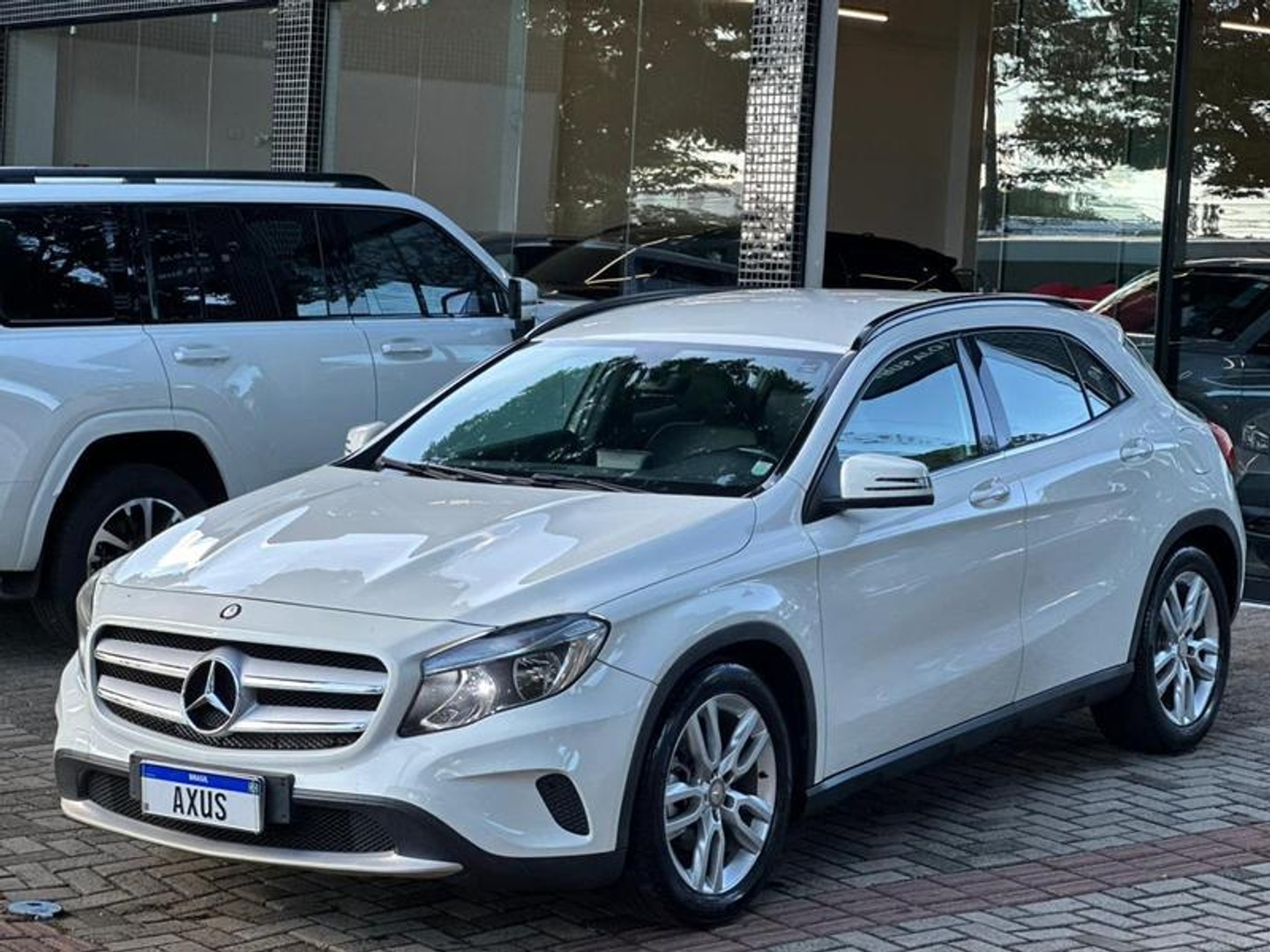 Mercedes-Benz GLA 200 2015