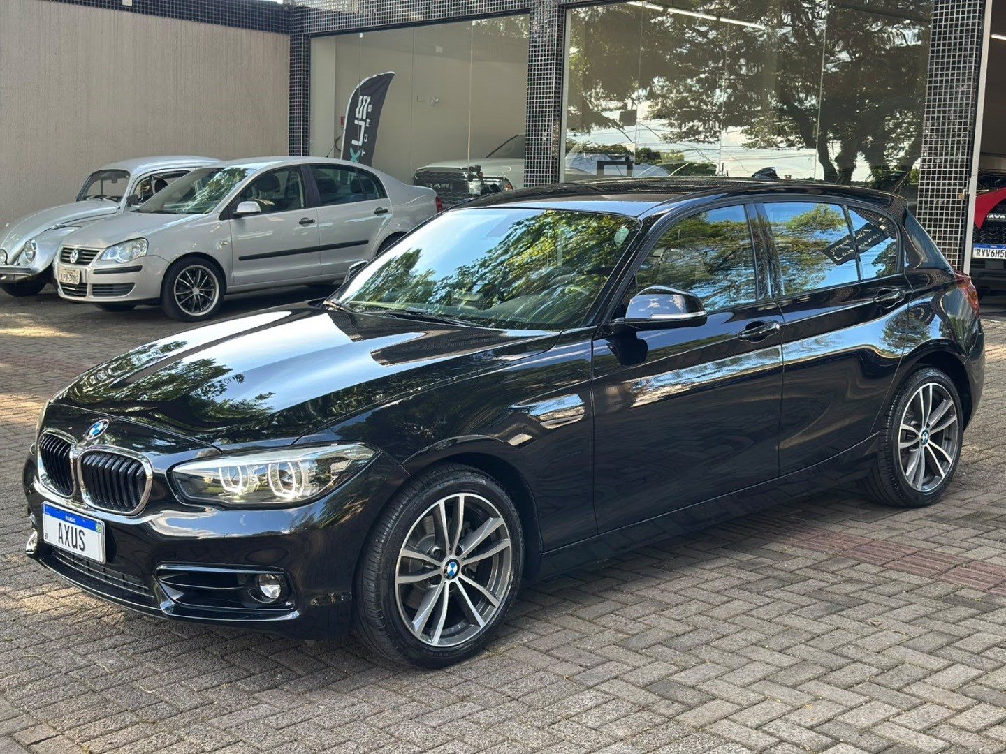BMW 120i 2019