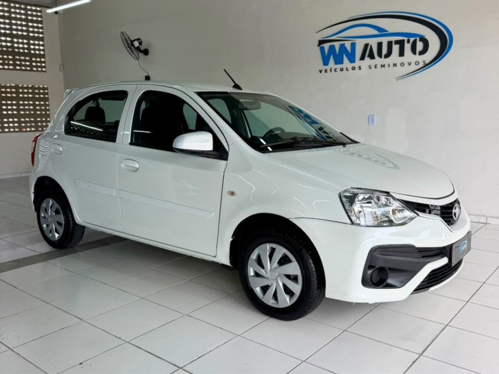 TOYOTA ETIOS