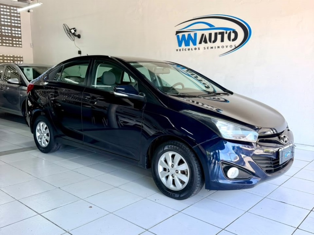 HYUNDAI HB20S