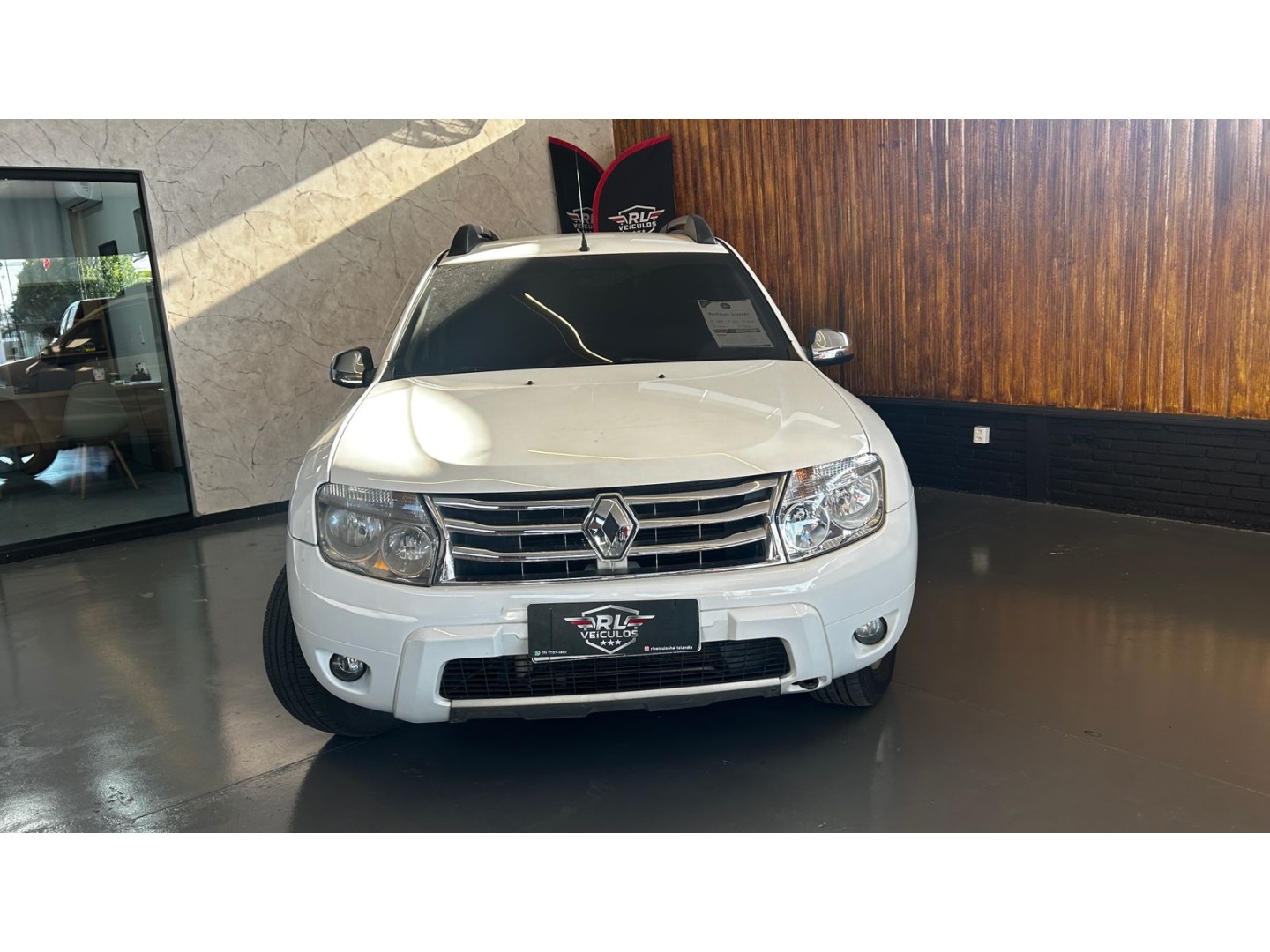 RENAULT DUSTER