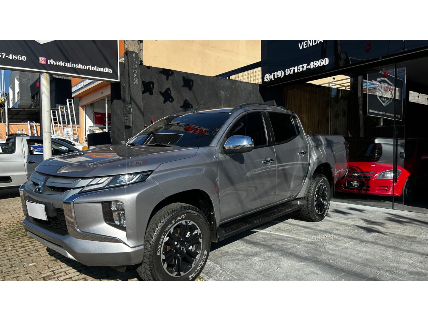 MITSUBISHI L200 TRITON