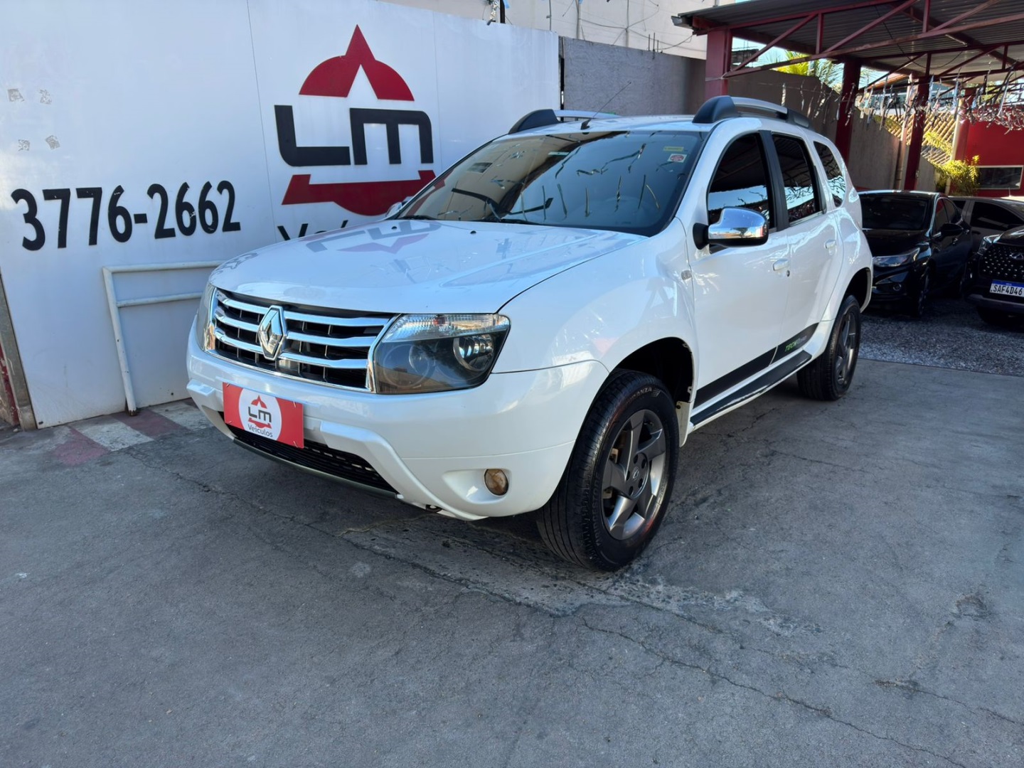 RENAULT DUSTER