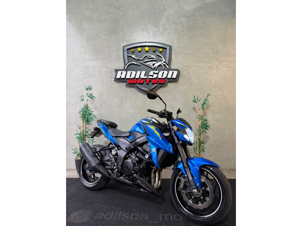 SUZUKI GSX-S 750