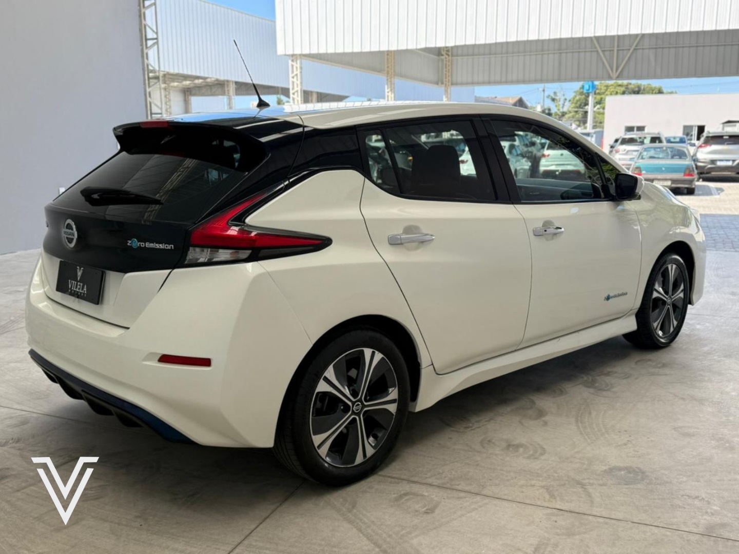 Nissan LEAF 2022