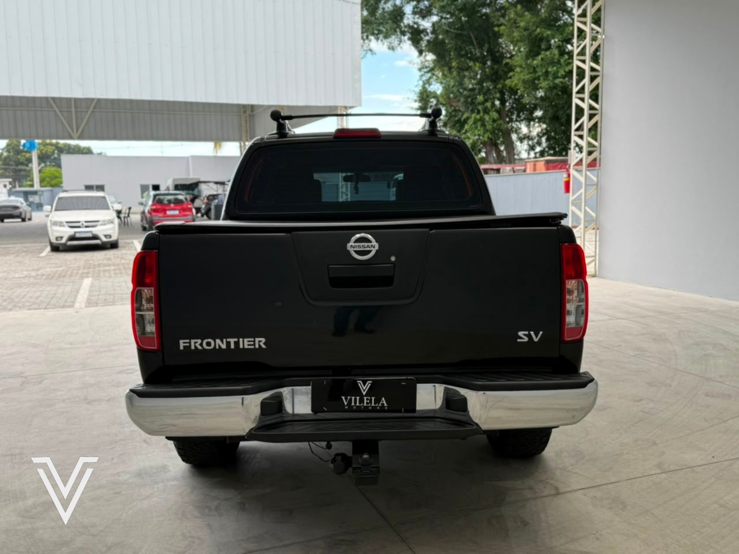 Nissan FRONTIER 2014