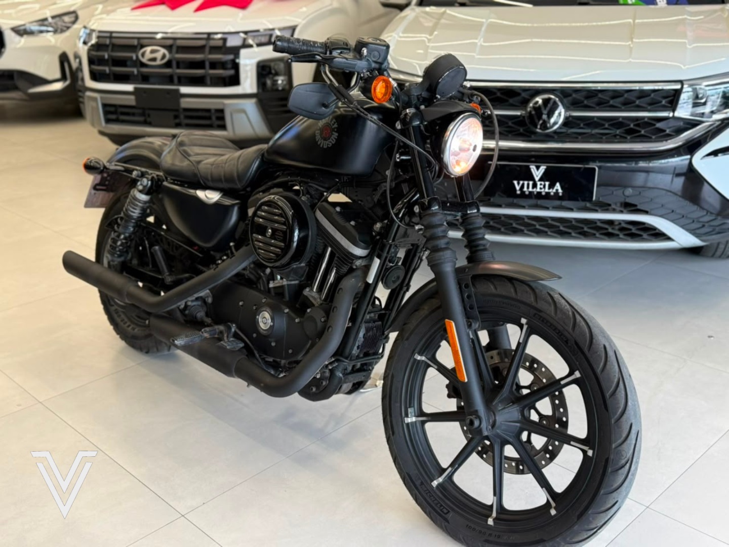 HARLEY-DAVIDSON XL 883N IRON 2019