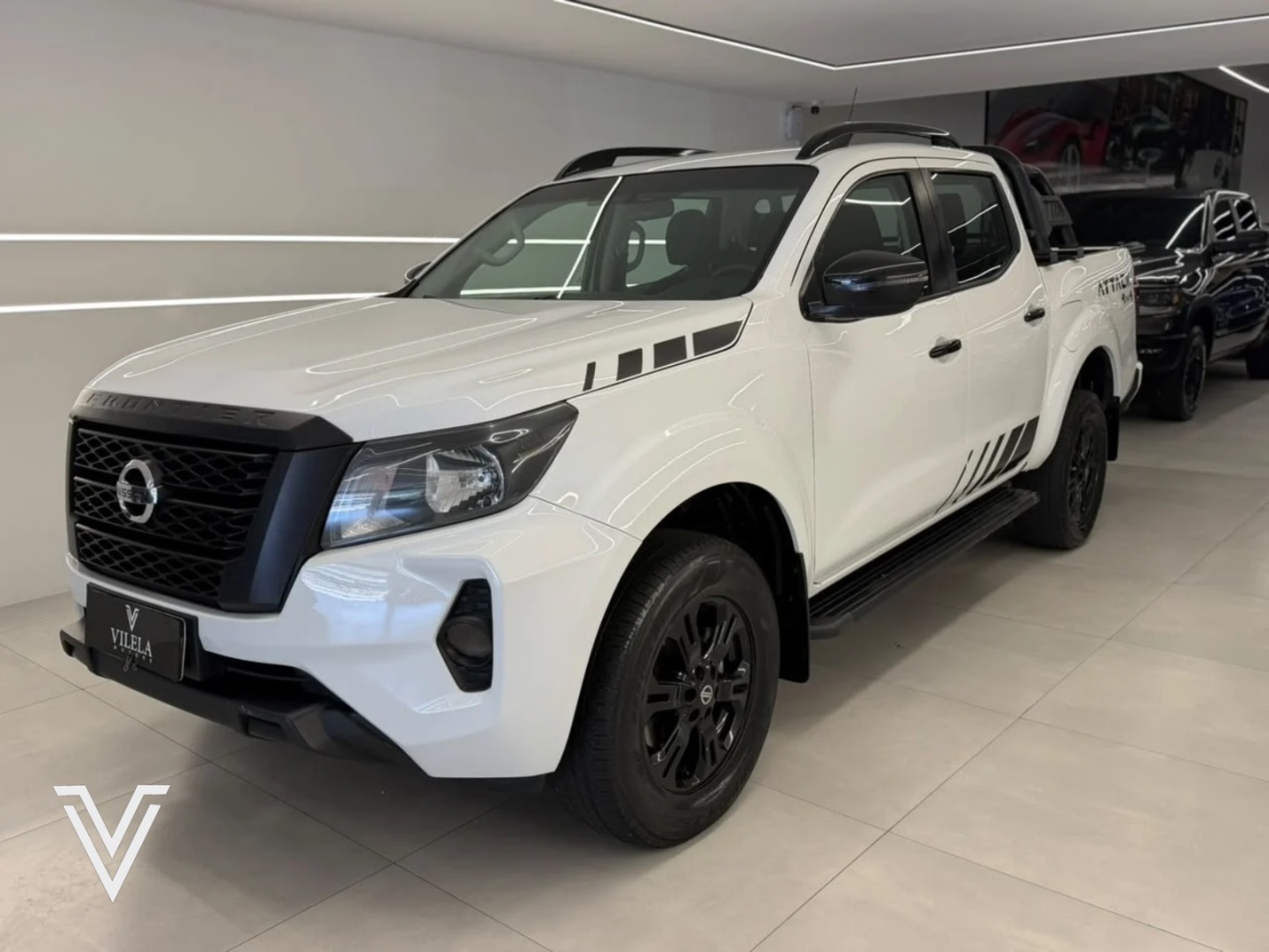 Nissan FRONTIER 2023