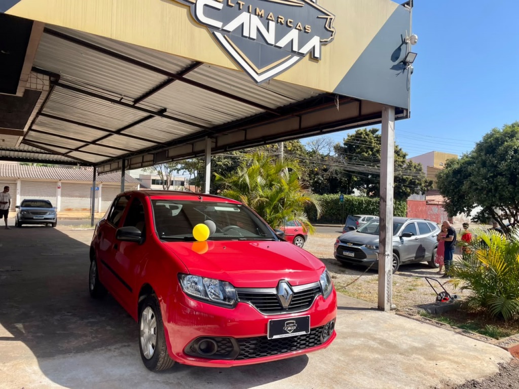 RENAULT SANDERO