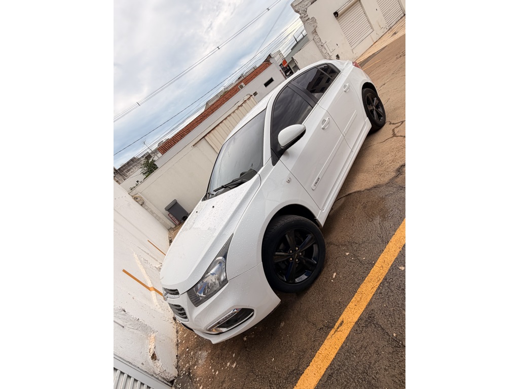 CHEVROLET CRUZE
