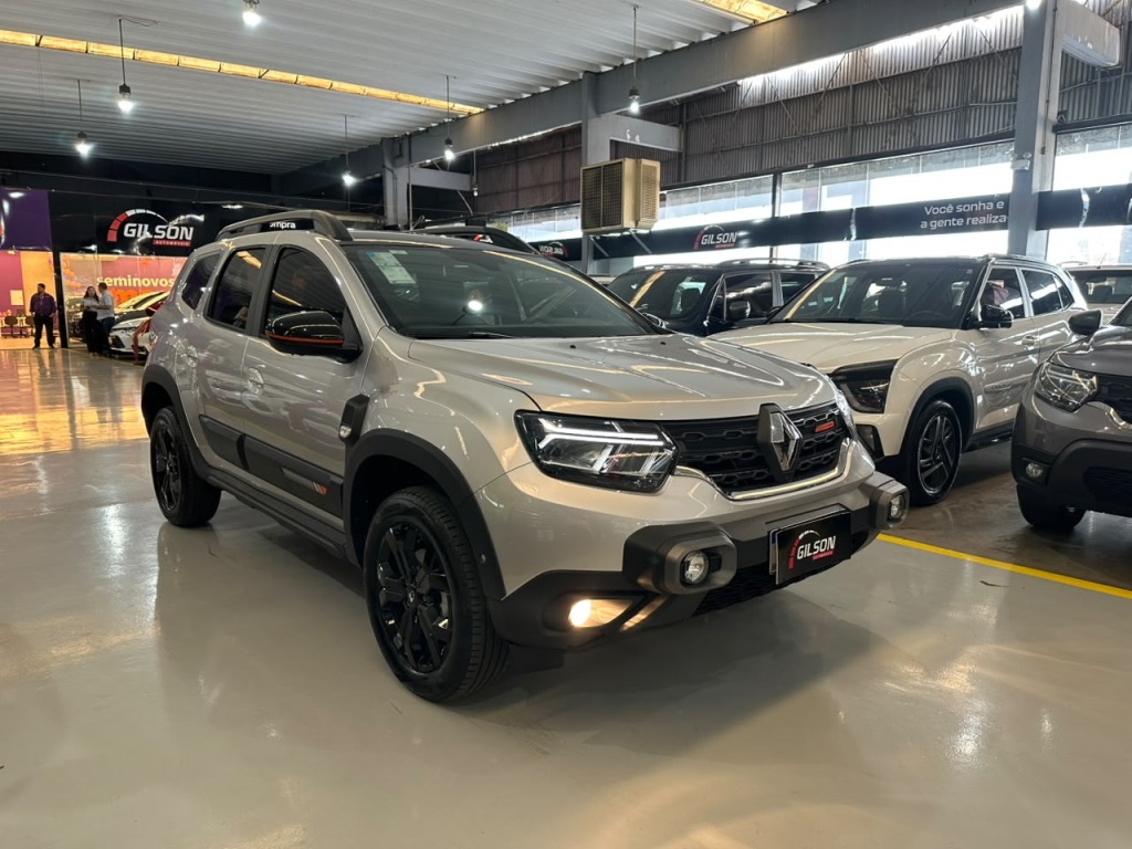 RENAULT DUSTER