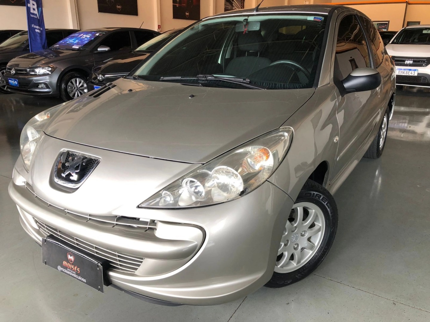 PEUGEOT 207