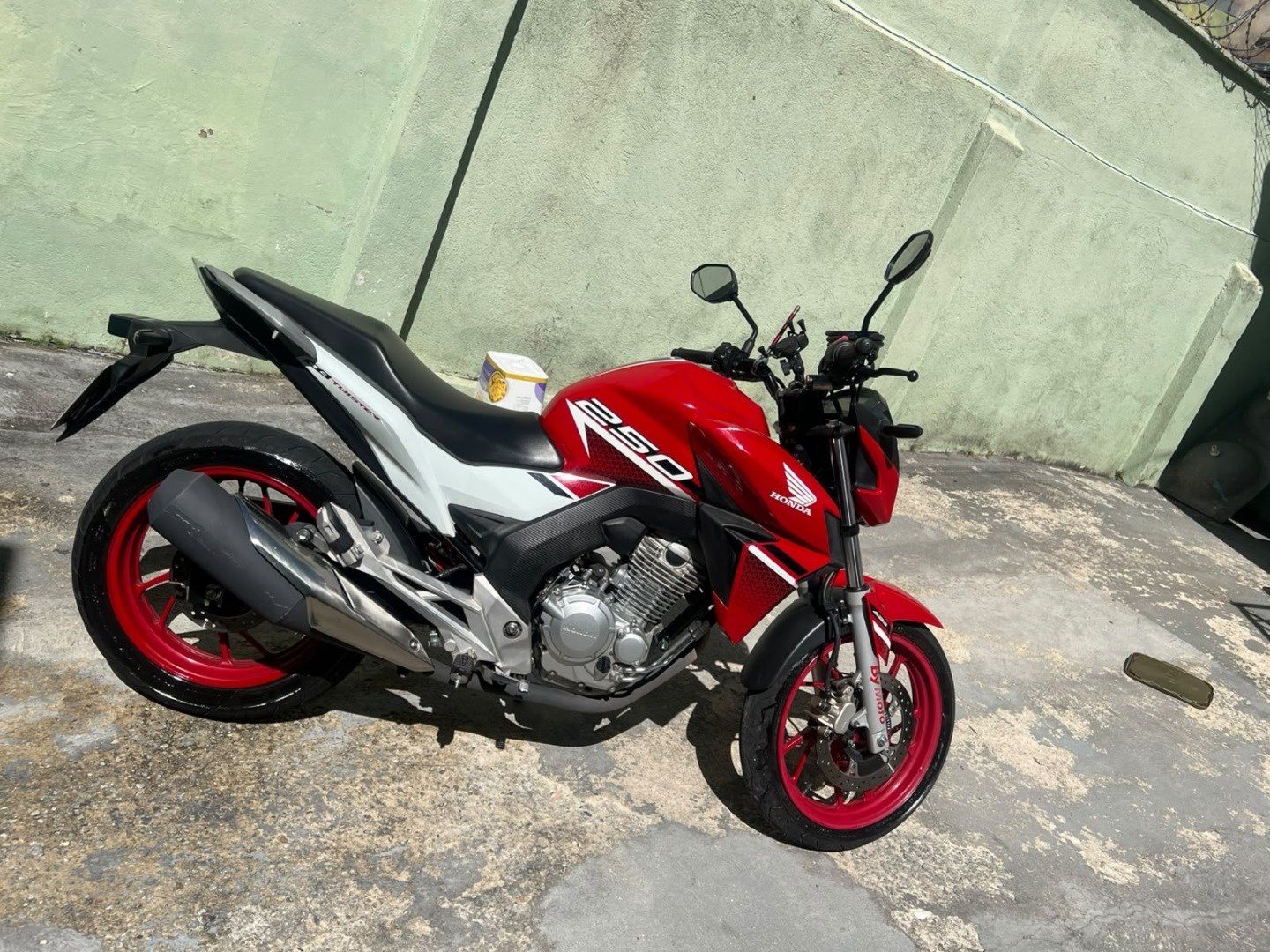 HONDA CB TWISTER CB TWISTER