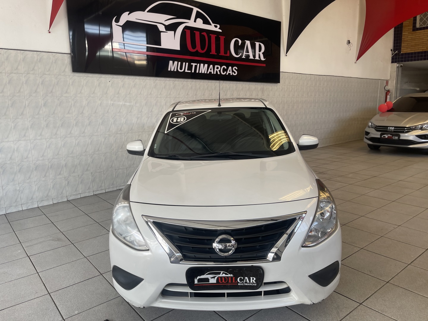 NISSAN VERSA