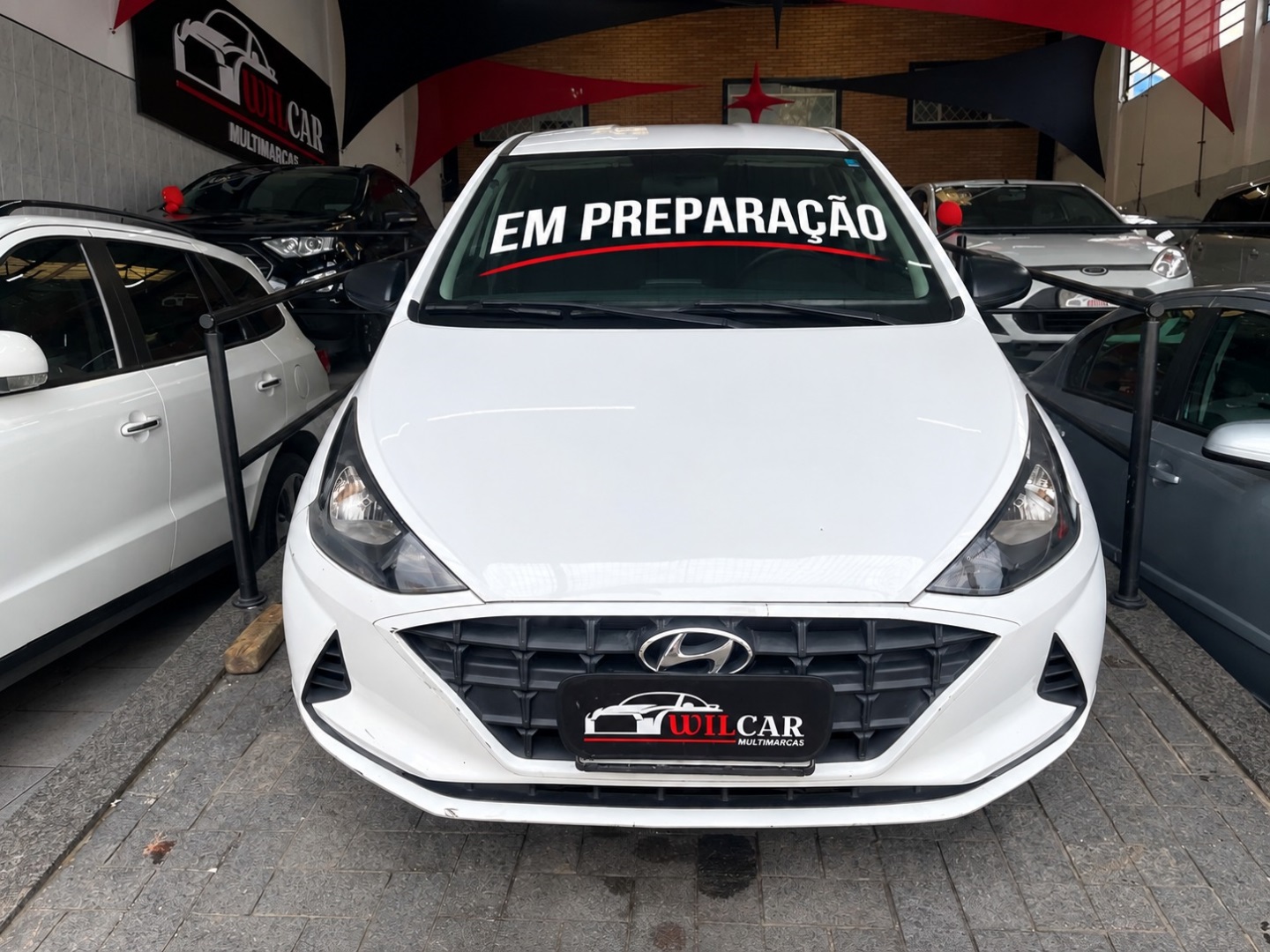 HYUNDAI HB20