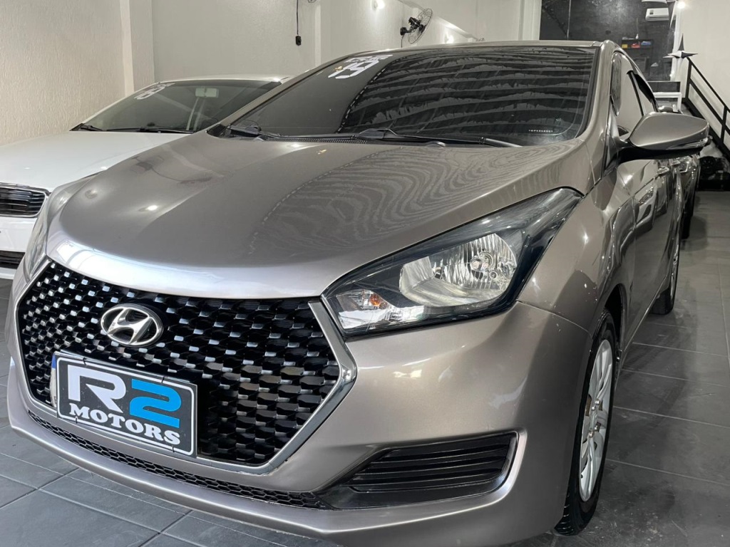 HYUNDAI HB20S