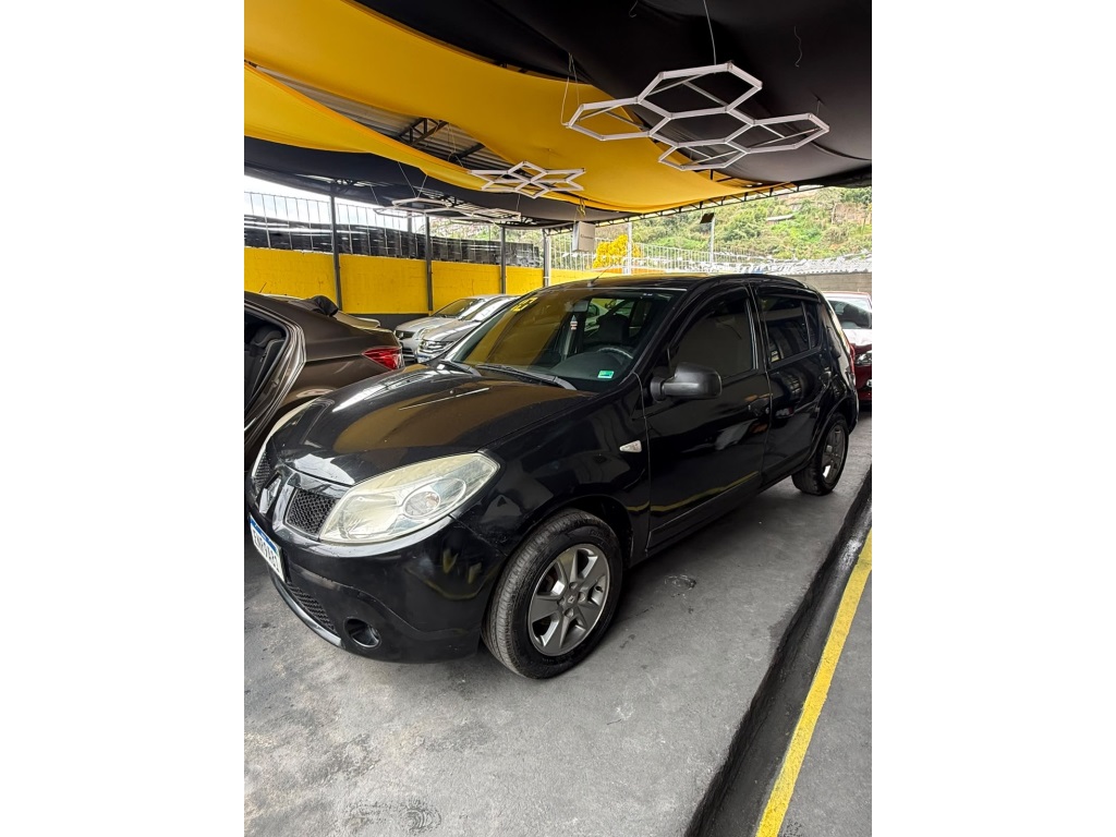 RENAULT SANDERO