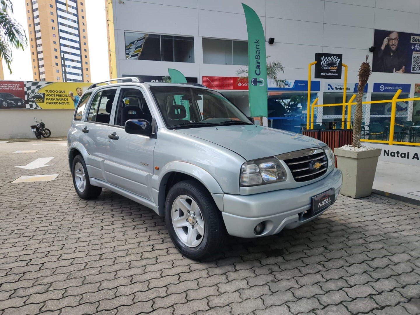 CHEVROLET TRACKER