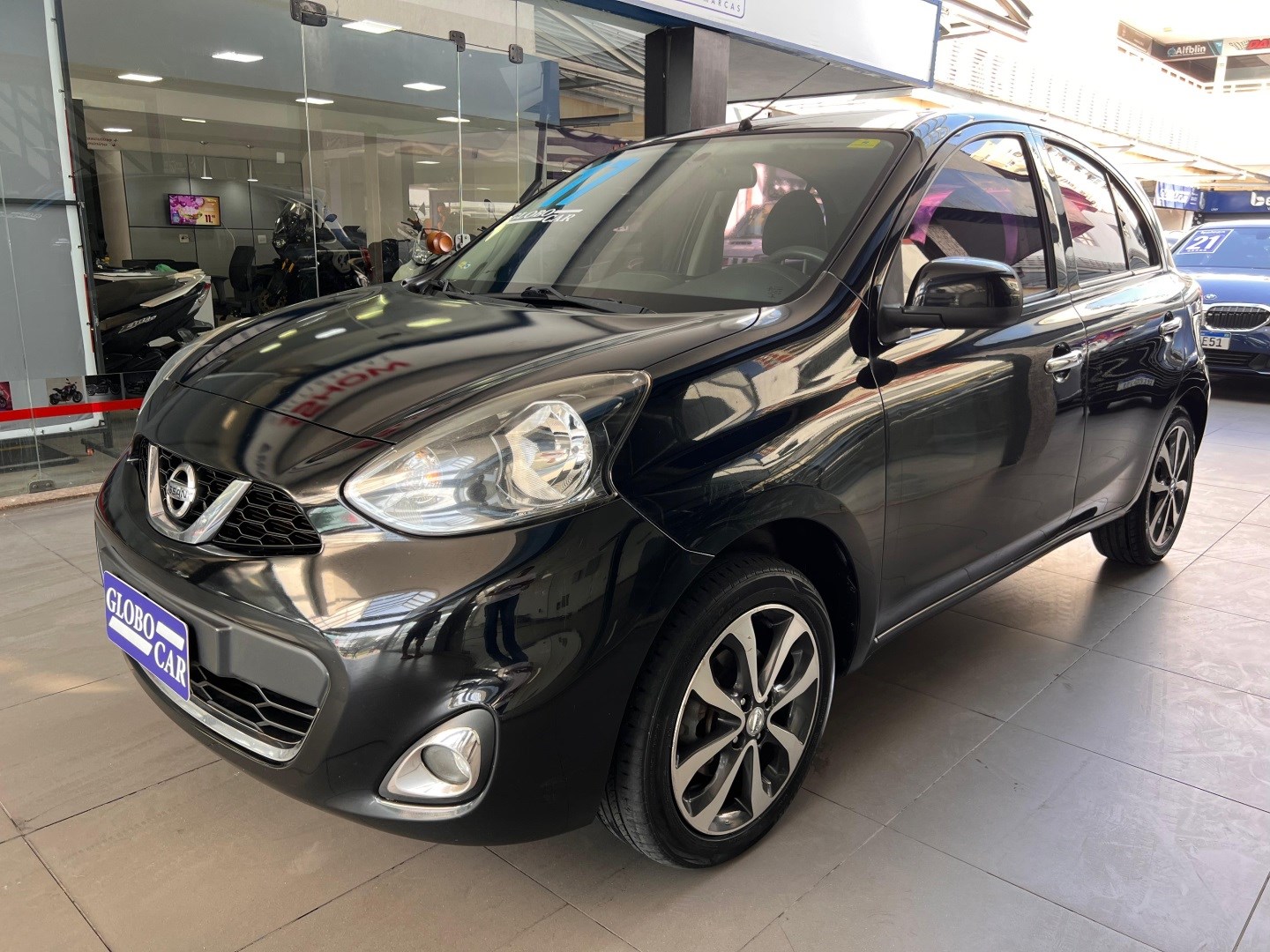 NISSAN MARCH 1.6 SL 16V FLEXSTART 4P XTRONIC