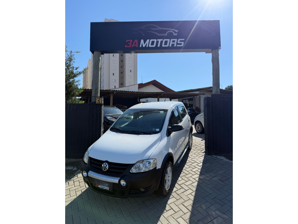 VOLKSWAGEN CROSSFOX