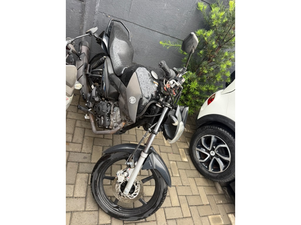 YAMAHA YBR 150 FACTOR ED