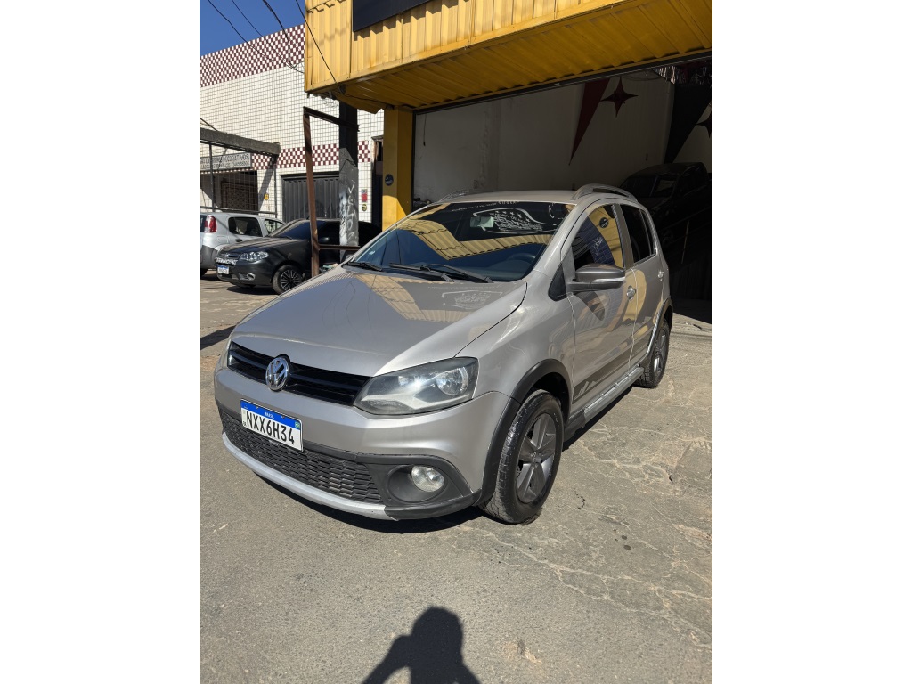 VOLKSWAGEN CROSSFOX