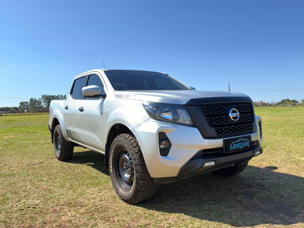 NISSAN FRONTIER