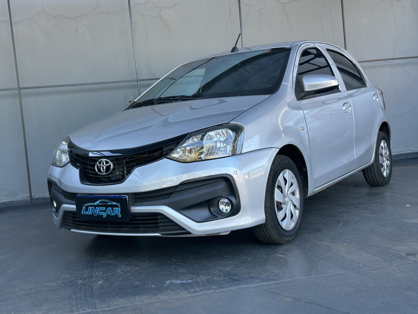 TOYOTA ETIOS