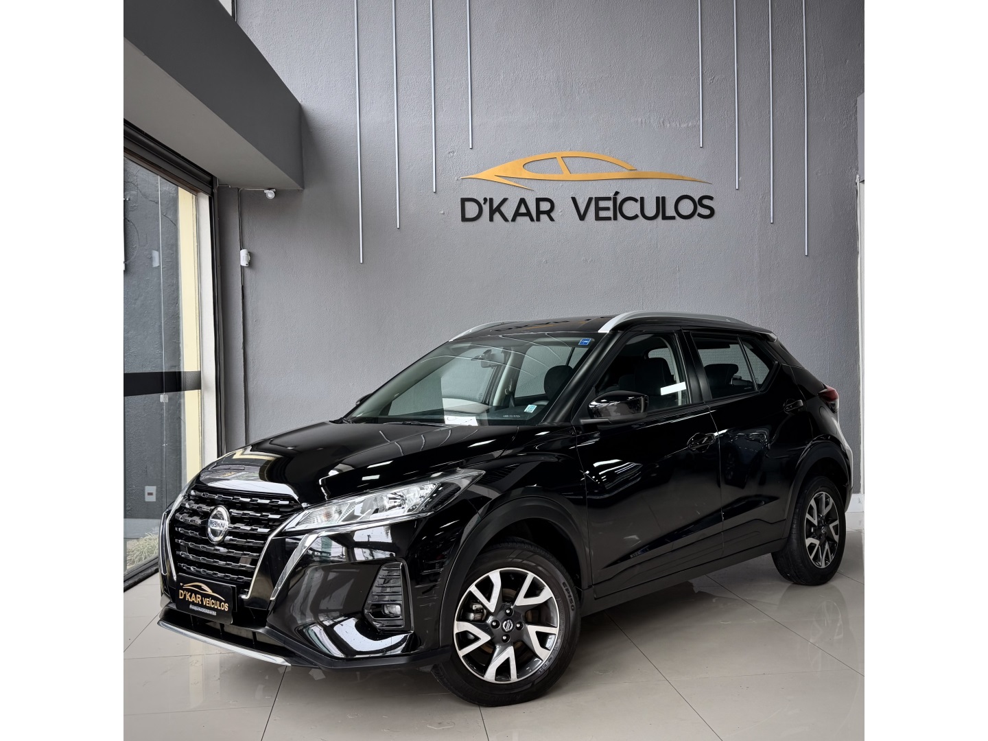 NISSAN KICKS
