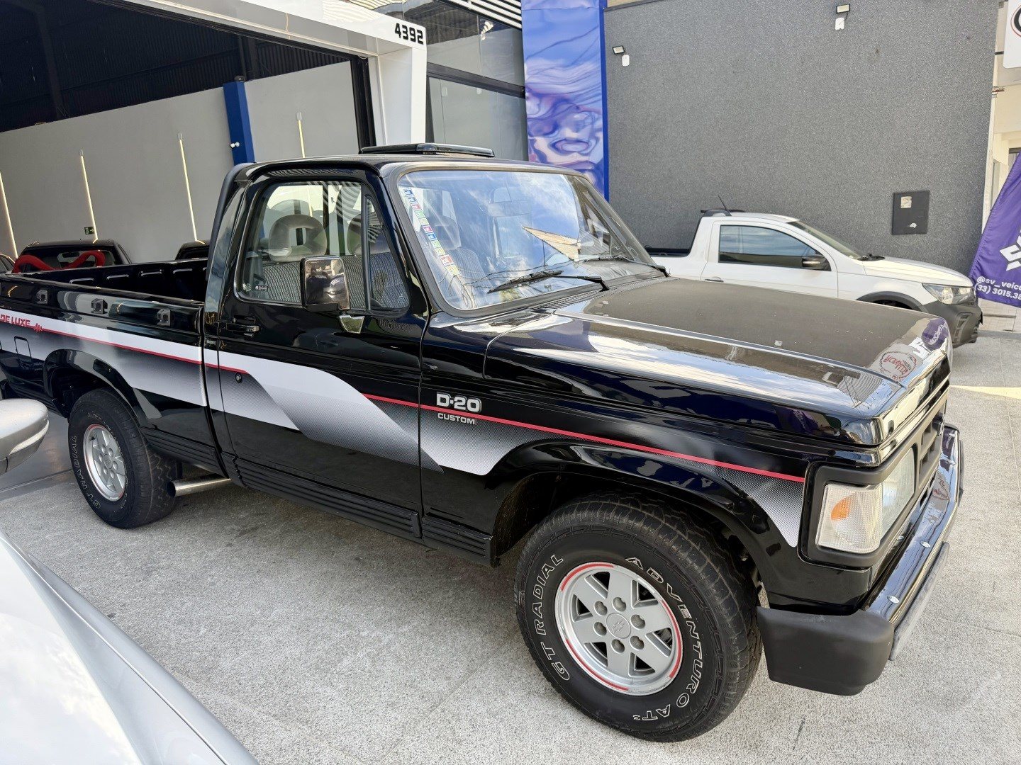 CHEVROLET D20