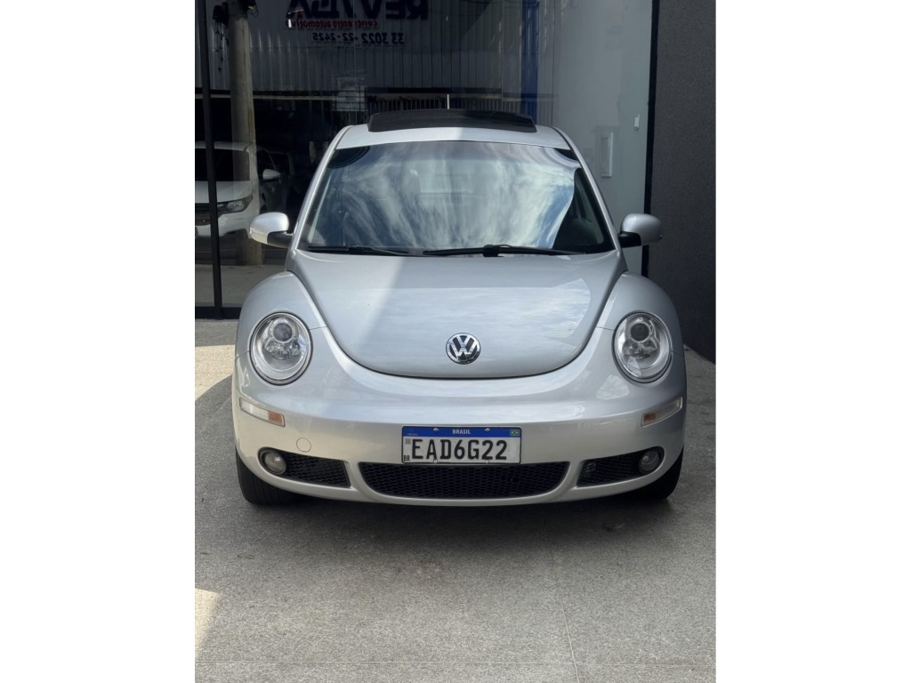 VOLKSWAGEN NEW BEETLE