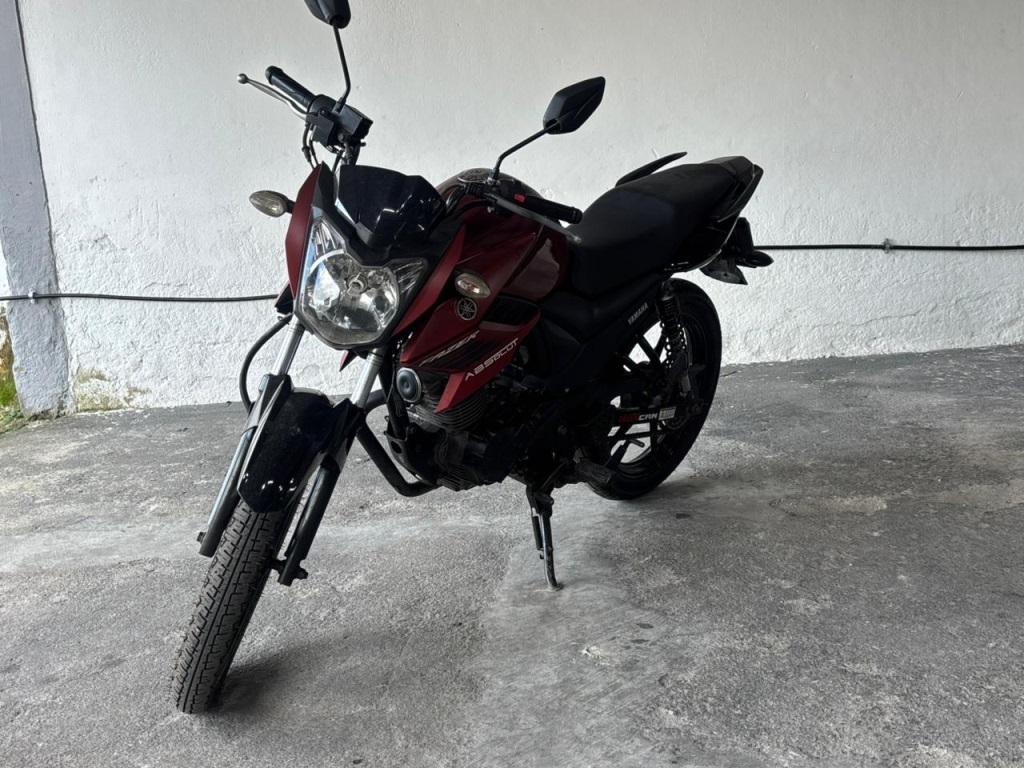 YAMAHA YS 150 FAZER SED