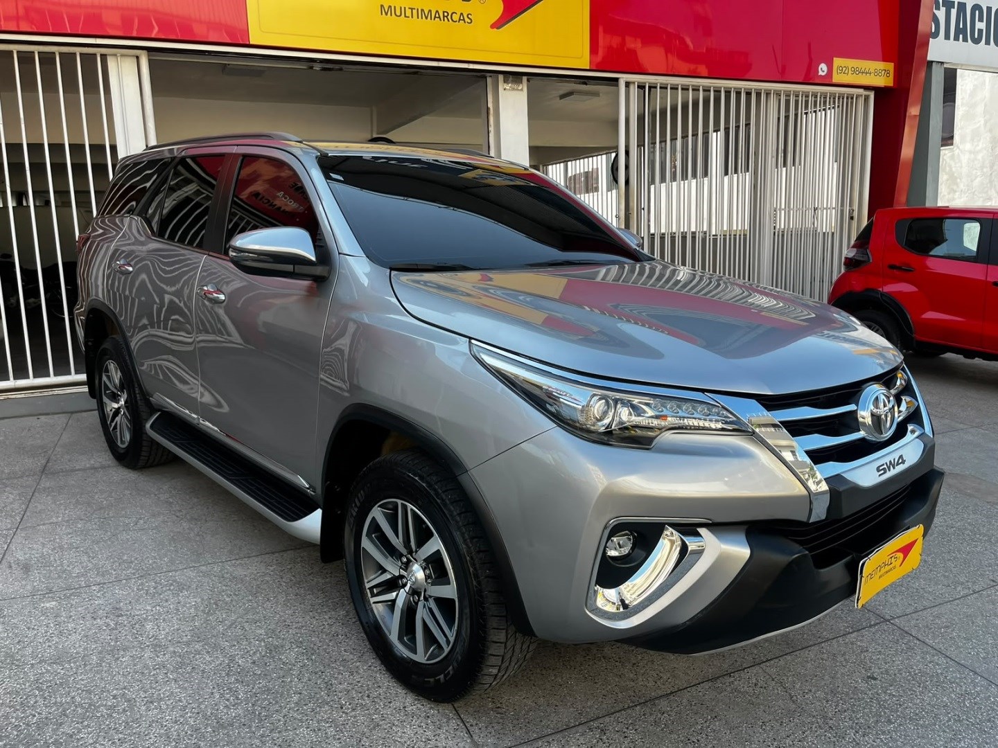 TOYOTA HILUX SW4