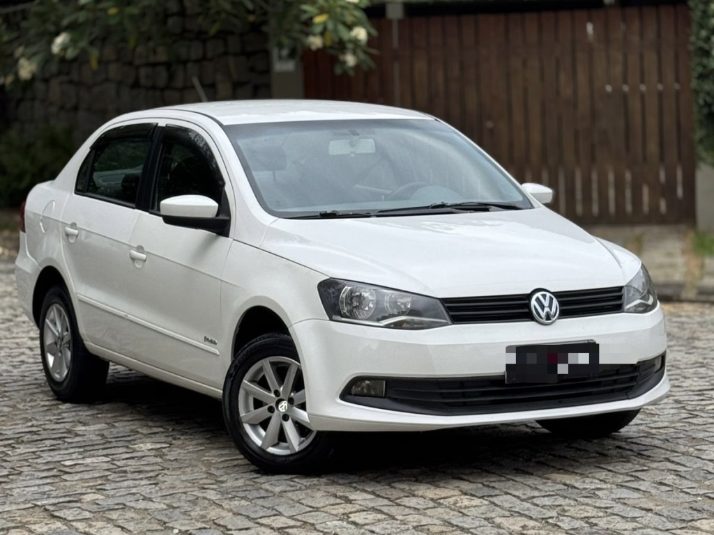 VOLKSWAGEN VOYAGE