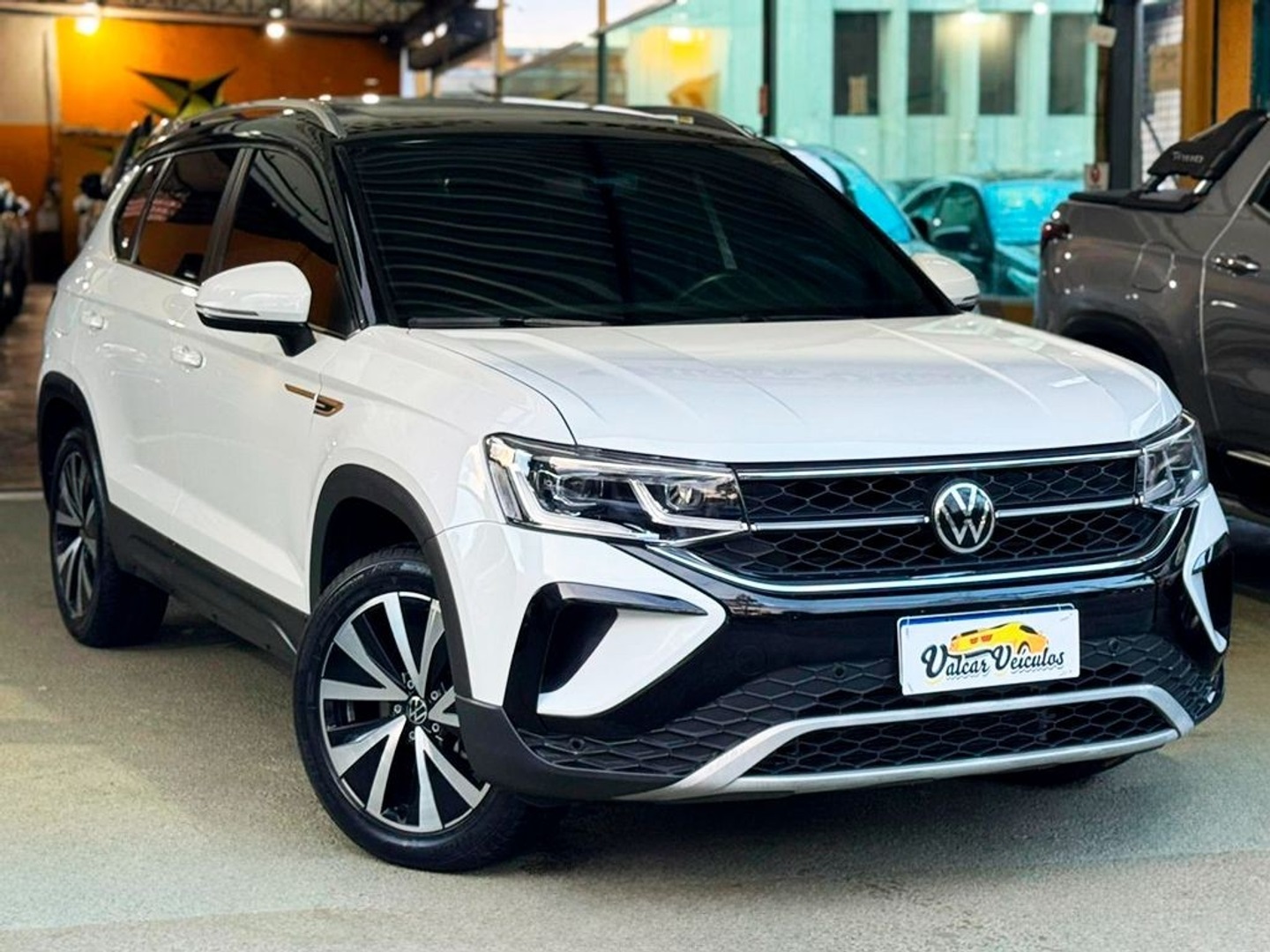 VOLKSWAGEN TAOS